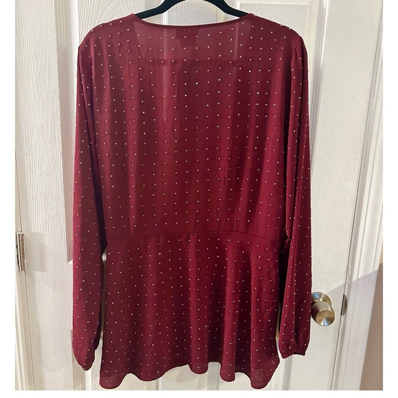 ✨Bling and Sparkle City Chic Ruby Blouse - Picture 13 of 15